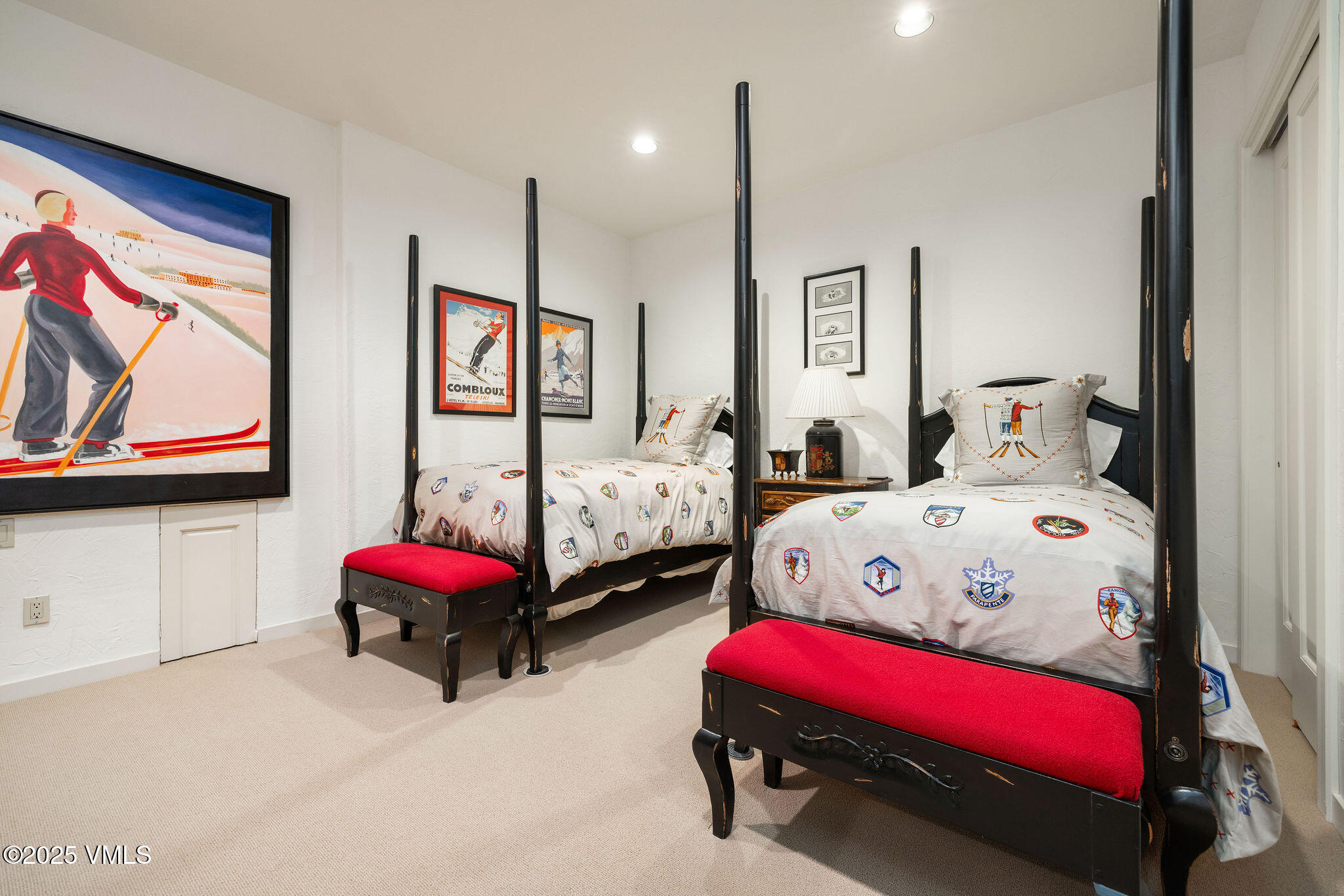 51 Hillside Court Edwards, CO 81632 - Photo 19 of 39 a bedroom with two beds and a painting on the wall