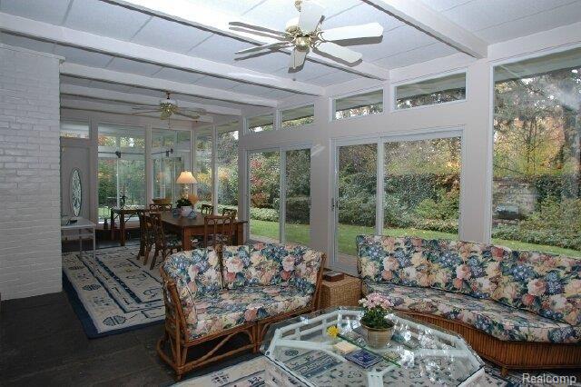 354 Provencal Road Grosse Pointe, MI 48236 - Photo 6 of 15 Garden Room