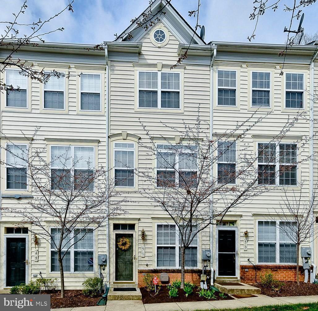 51 Danbury Street Southwest Washington, DC 20032 - Photo 1 of 36 Welcome Home!!!