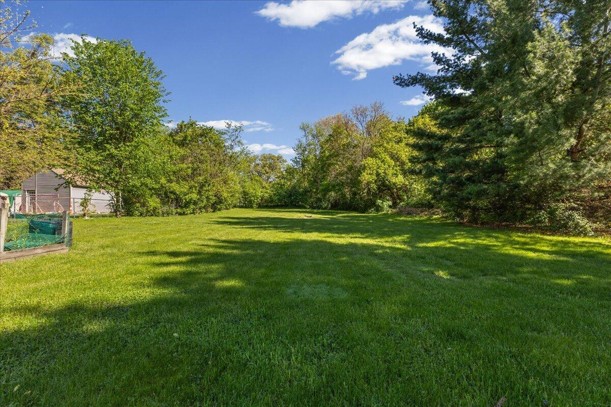 1049 Collier Road Auburn Hills, MI 48326 - Photo 34 of 36 05-IMG_4995_web
