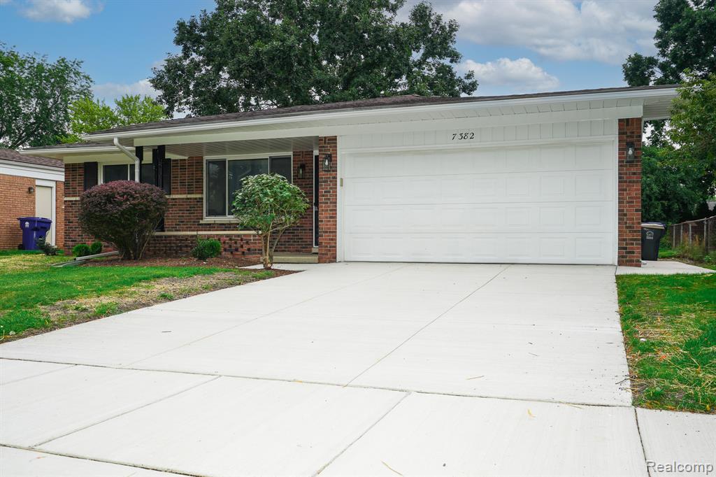 7382 Iron Gate Road Canton, MI 48187 - Photo 3 of 62