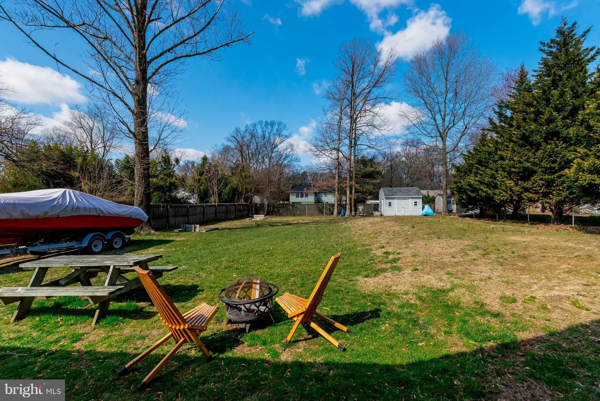 28 Brookfield Road Pasadena, MD 21122 - Photo 24 of 28 Large back yard with shed