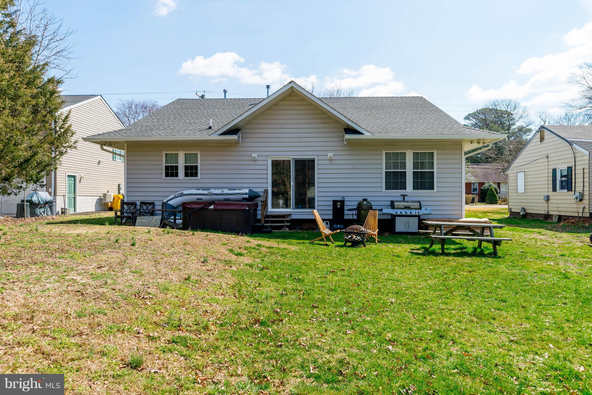 28 Brookfield Road Pasadena, MD 21122 - Photo 26 of 28 Exterior (Rear) great for entertaining