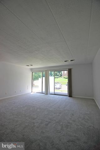 $170,000 | 2630 Wagon Drive, Unit 3C, Alexandria, VA 22303