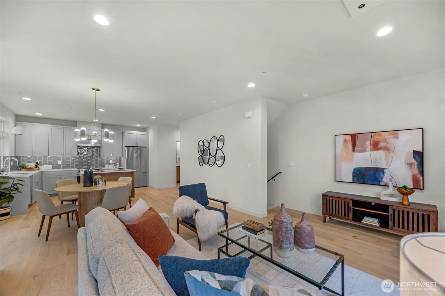 1412 North 47th Street, Unit B Seattle, WA 98103 - Photo 12 of 36