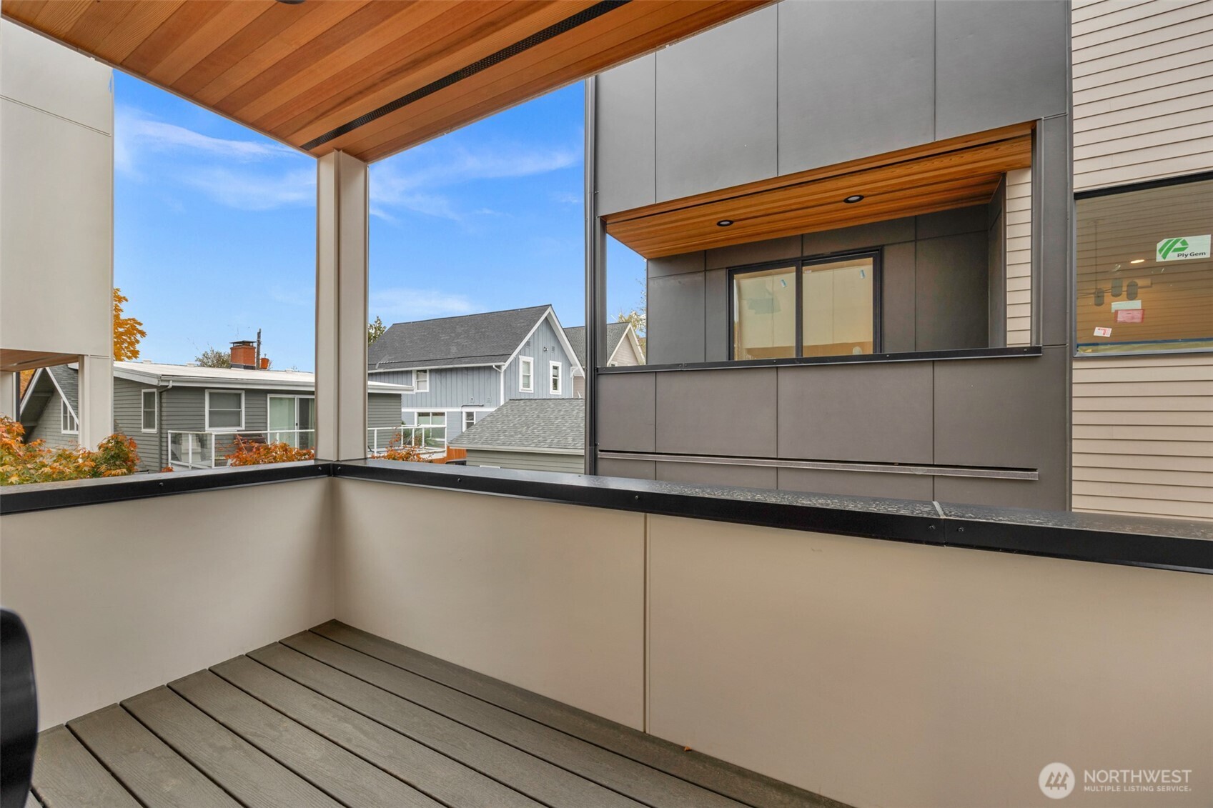 1412 North 47th Street, Unit B Seattle, WA 98103 - Photo 14 of 36