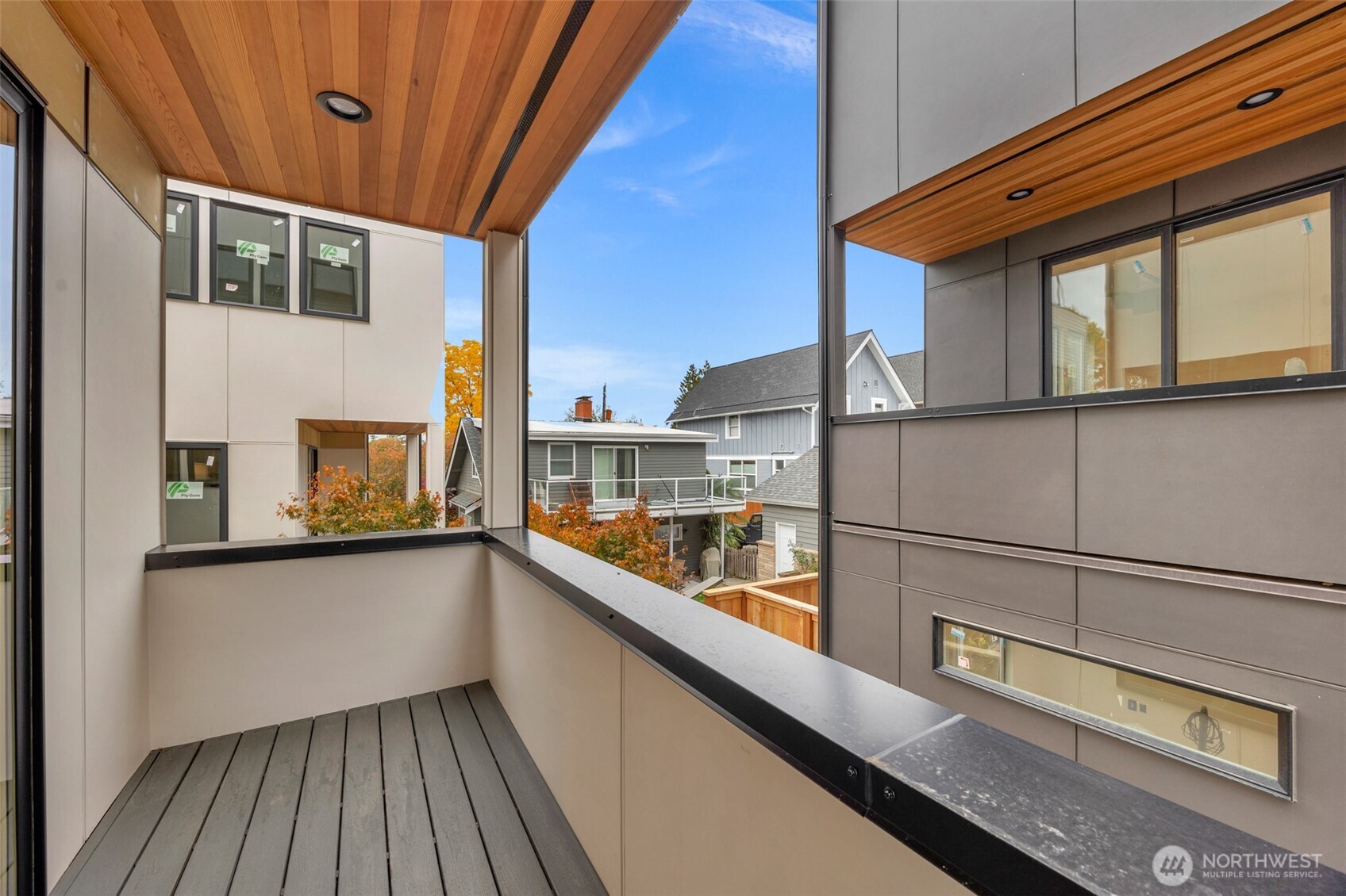 1412 North 47th Street, Unit B Seattle, WA 98103 - Photo 15 of 36