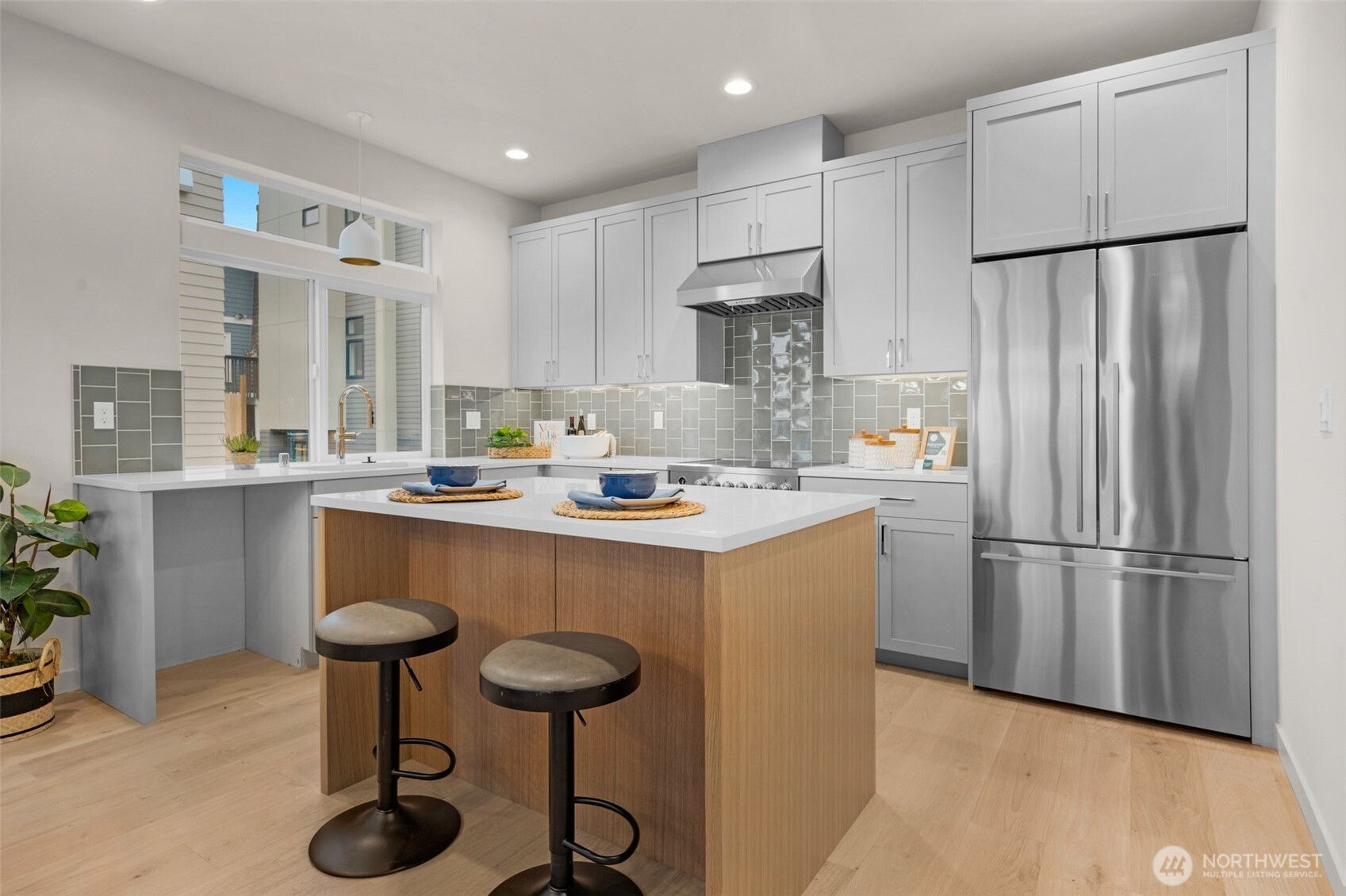 1412 North 47th Street, Unit B Seattle, WA 98103 - Photo 19 of 36