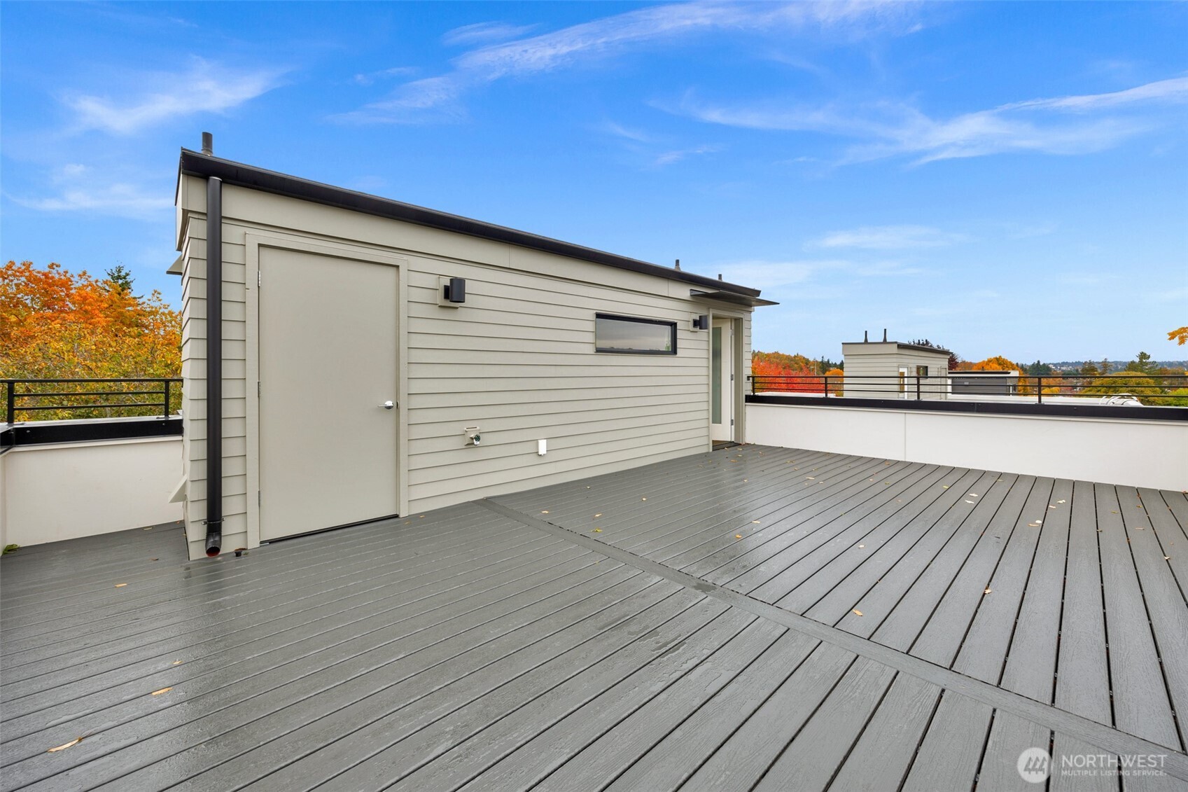 1412 North 47th Street, Unit B Seattle, WA 98103 - Photo 32 of 36