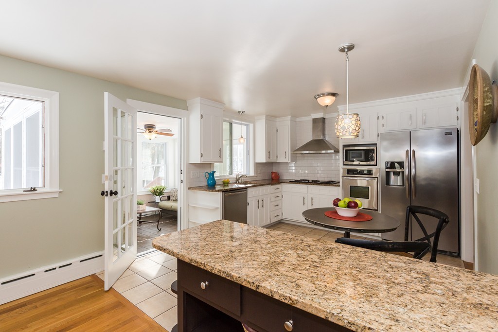 12 Makechnie Road Burlington, MA 01803 - Photo 4 of 30 Gallery Image 4