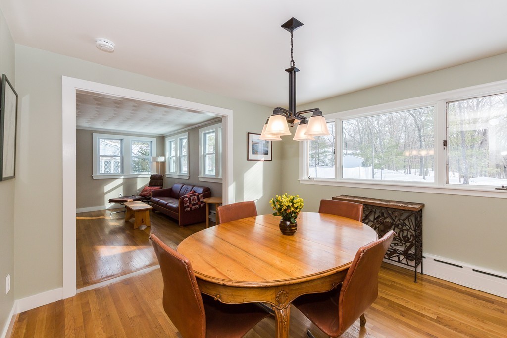 12 Makechnie Road Burlington, MA 01803 - Photo 5 of 30 Gallery Image 5
