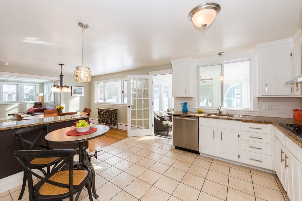 12 Makechnie Road Burlington, MA 01803 - Photo 9 of 30 Gallery Image 9