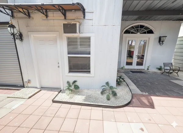 $3,500 | 9954 Genard Road, Houston, TX 77041