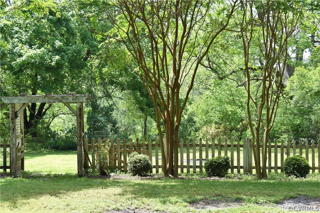 159 Mann Street Crewe, VA 23930 - Photo 29 of 39 Gallery Image 29