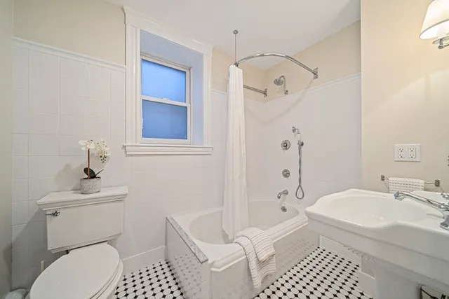 $1,249,000 | 93 Centre Street, Unit 2, Brookline, MA 02446