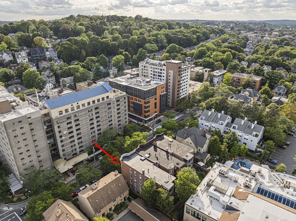 93 Centre Street, Unit 2 Brookline, MA 02446 - Photo 33 of 39