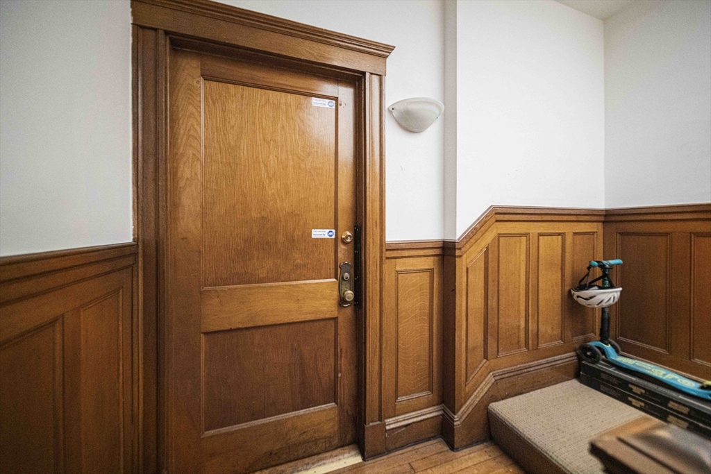 93 Centre Street, Unit 2 Brookline, MA 02446 - Photo 36 of 39