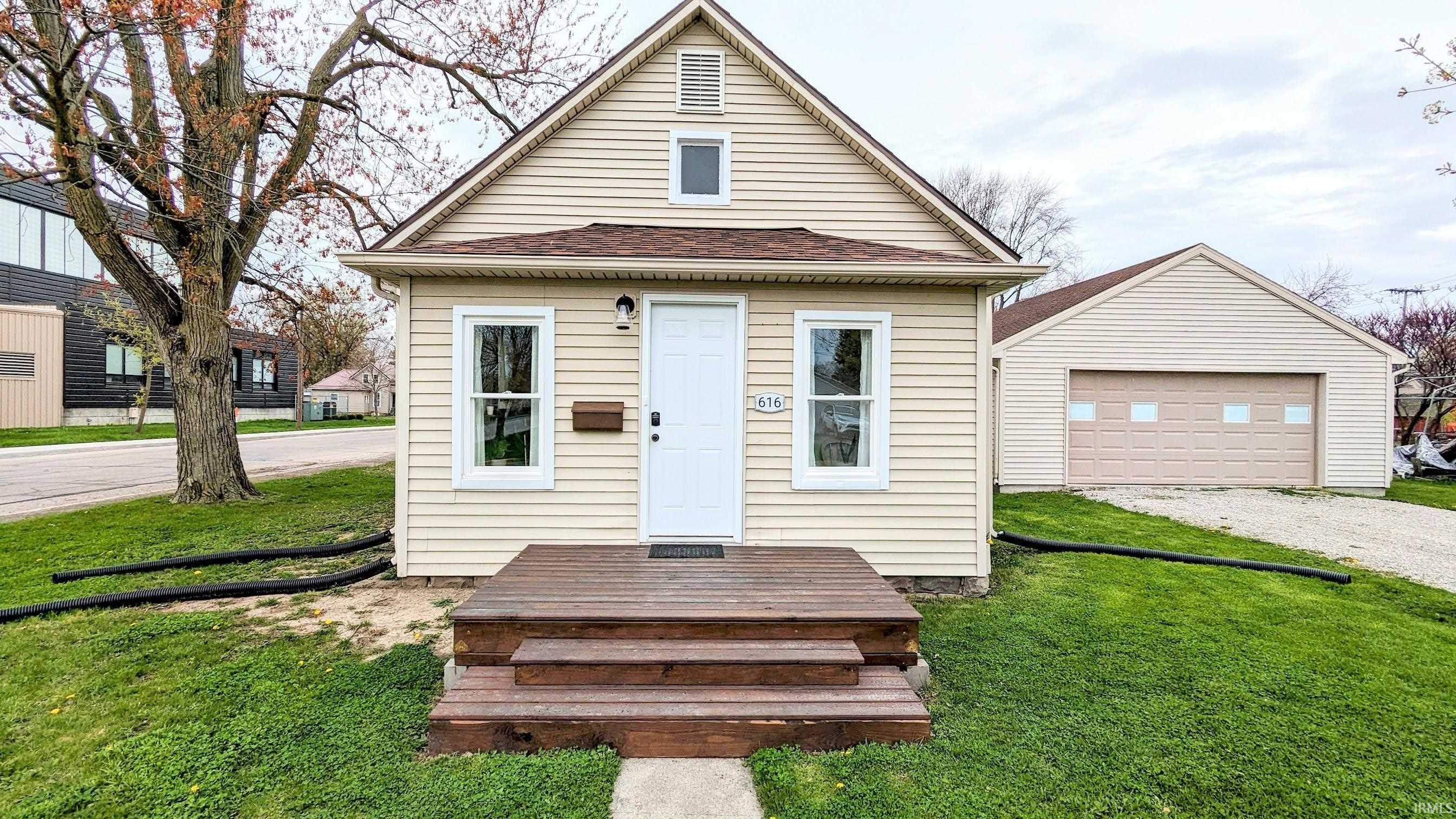 616 Short Street Decatur, IN 46733 - Photo 1 of 31