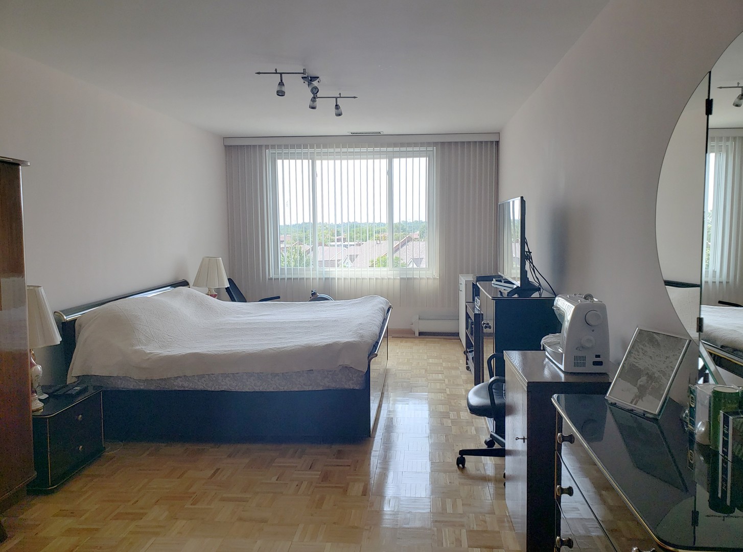 4100 Triumvera Drive, Unit B405 Glenview, IL 60025 - Photo 12 of 25