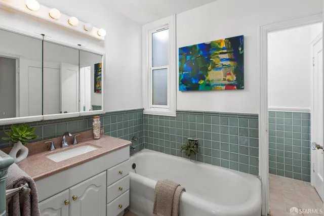 $1,168,000 | 1711 23rd Avenue, San Francisco, CA 94122