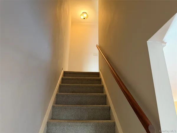 $2,500 | 276 Temple Hill Road, Unit 1704, New Windsor, NY 12553