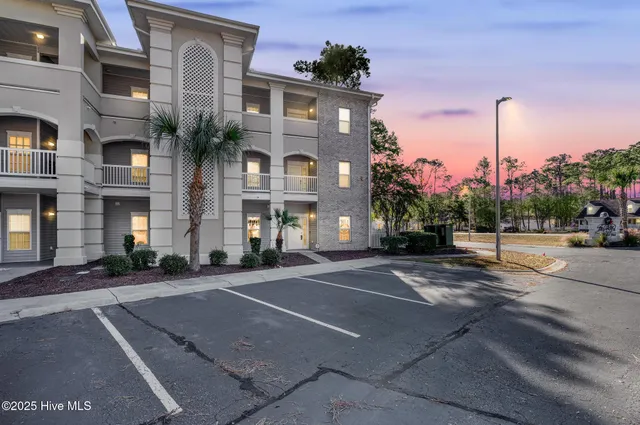 $299,000 | 908 Resort Circle, Unit 604, Sunset Beach, NC 28468