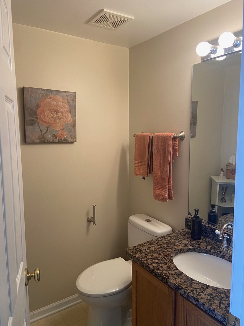 3366 Ravinia Circle, Unit 3366 Aurora, IL 60504 - Photo 6 of 17