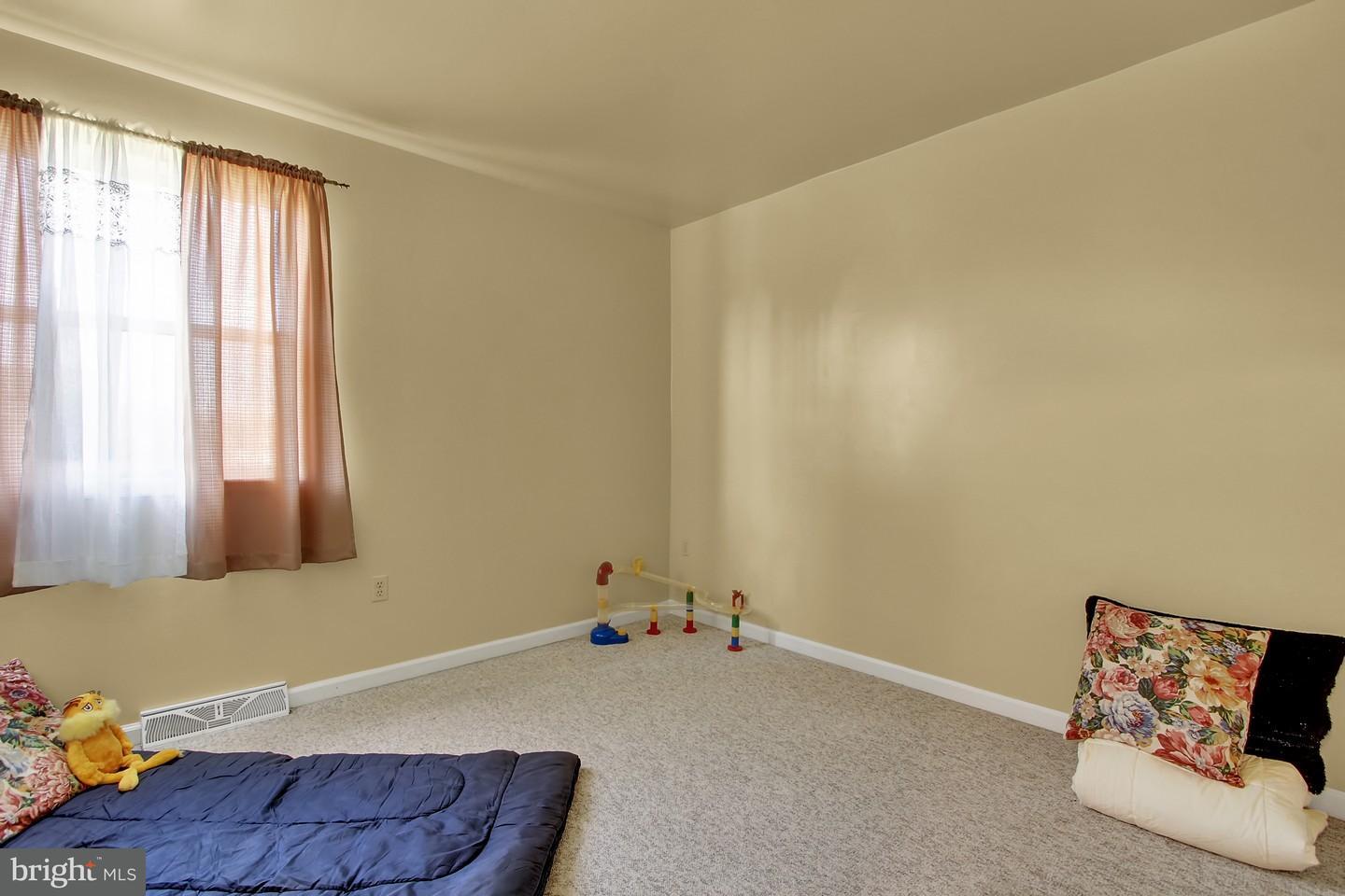 Center Street, Unit 177 Hanover, PA 17331 - Photo 11 of 26 Small Bedroom facing the back of the Home