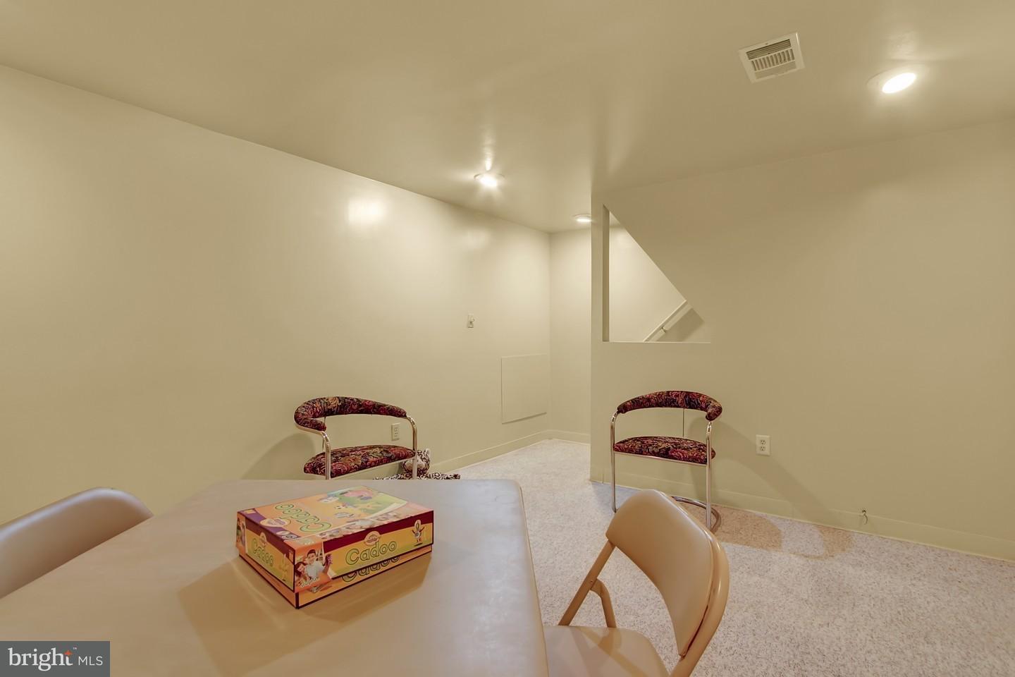 Center Street, Unit 177 Hanover, PA 17331 - Photo 20 of 26 Family Room