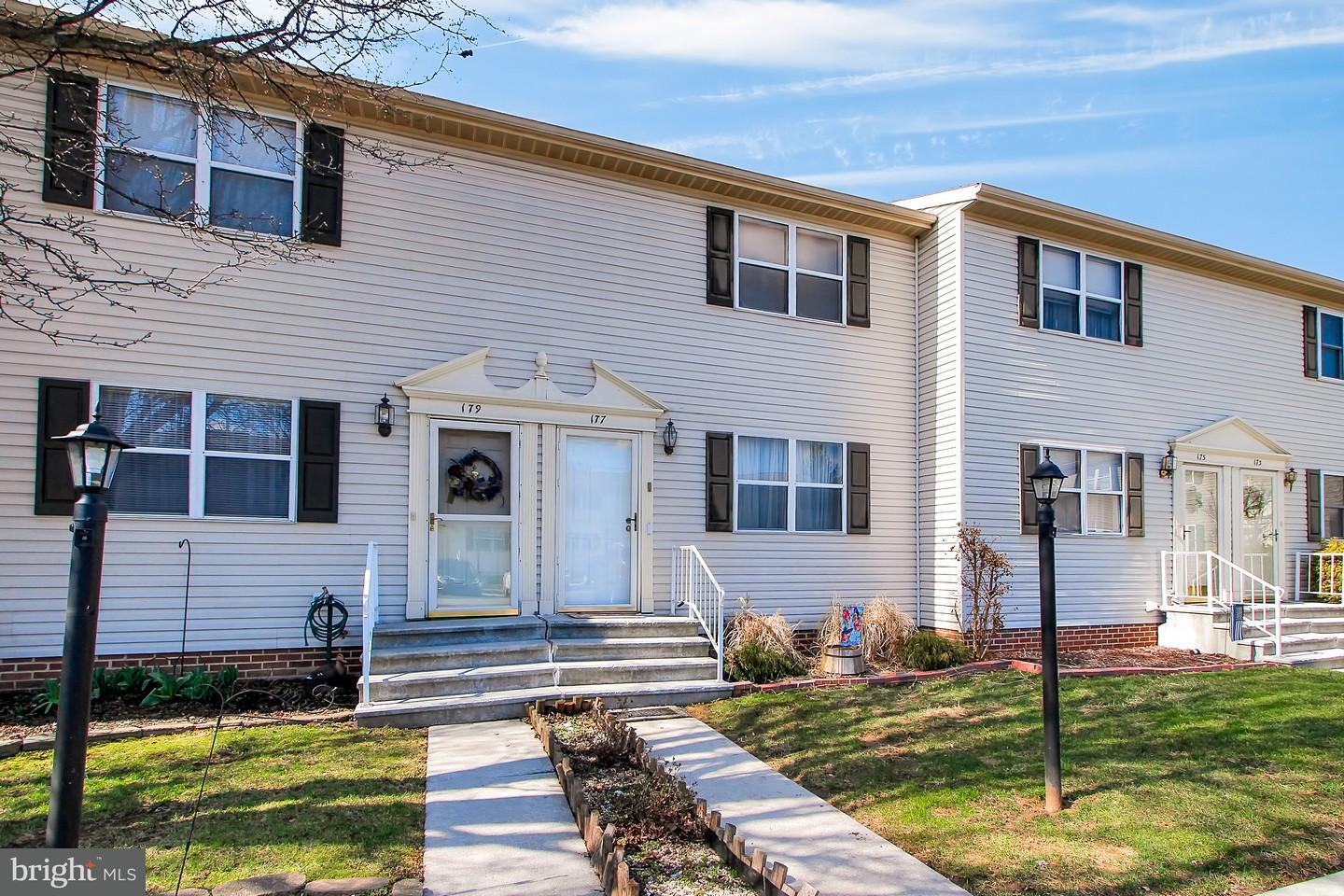 Center Street, Unit 177 Hanover, PA 17331 - Photo 24 of 26 177 Center Street - 2nd from Left