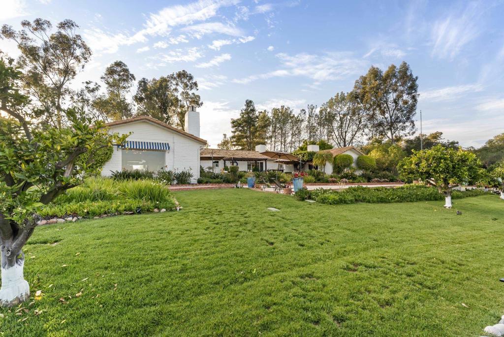 6416 Lago Lindo Rancho Santa Fe, CA 92067 - Photo 12 of 16