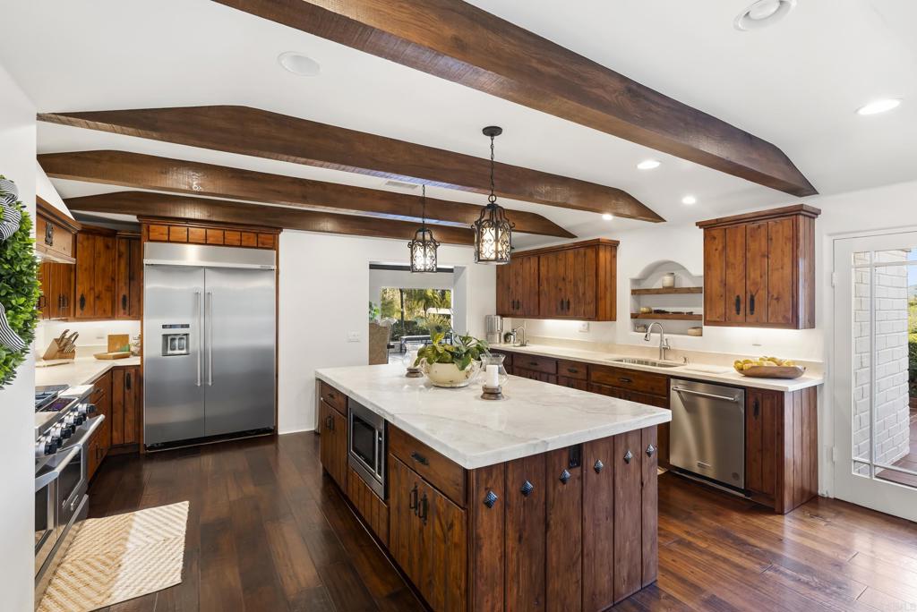 6416 Lago Lindo Rancho Santa Fe, CA 92067 - Photo 7 of 16