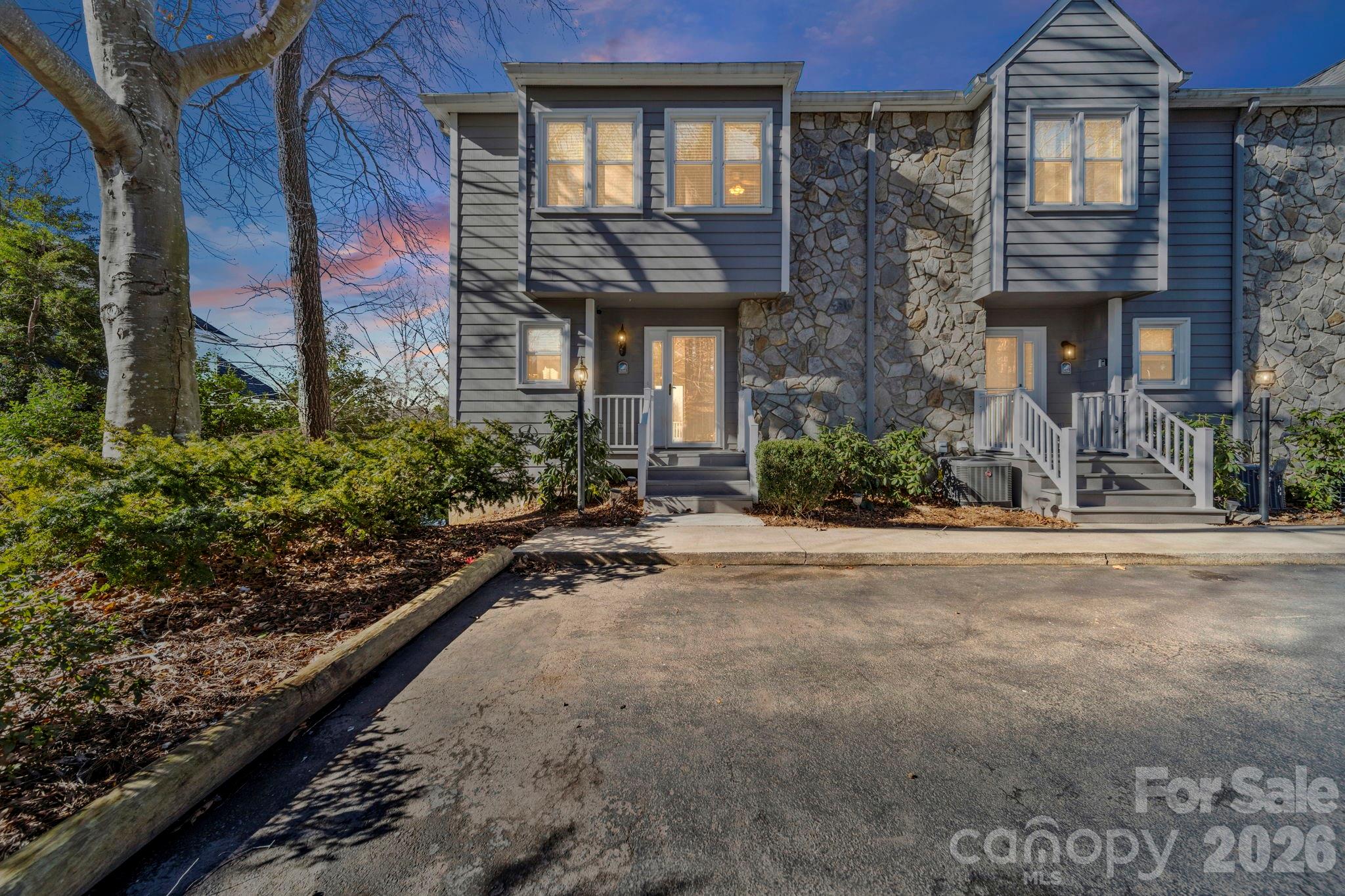 529 Catspaw Road Statesville, NC 28677 - Photo 3 of 48 a front view of a house