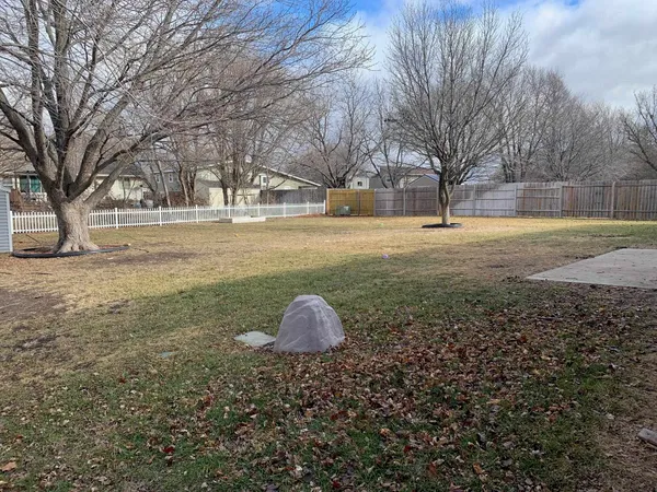 $210,000 | 700 East Central Street, Whitewater, KS 67154