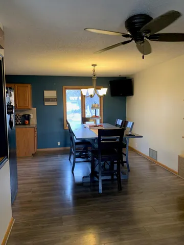 $210,000 | 700 East Central Street, Whitewater, KS 67154