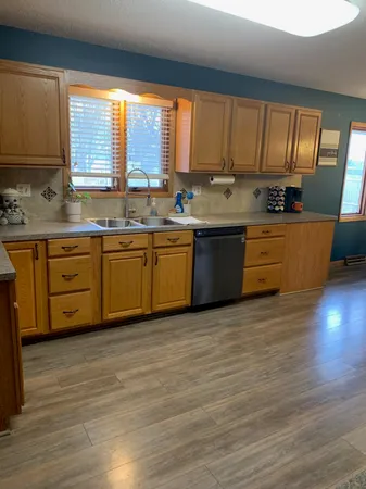 $210,000 | 700 East Central Street, Whitewater, KS 67154