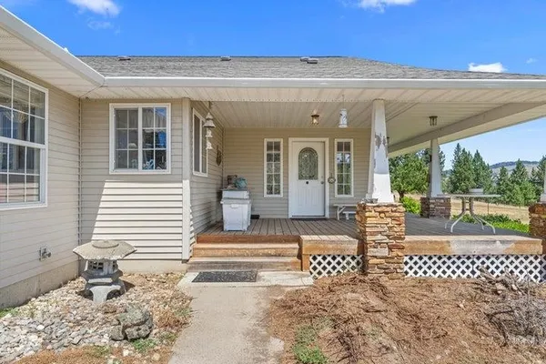 $1,000,000 | 76 Kifer Road, Kettle Falls, WA 99141