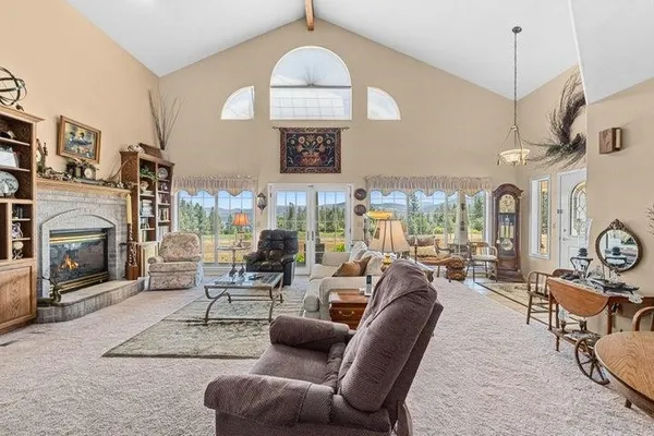 $1,000,000 | 76 Kifer Road, Kettle Falls, WA 99141
