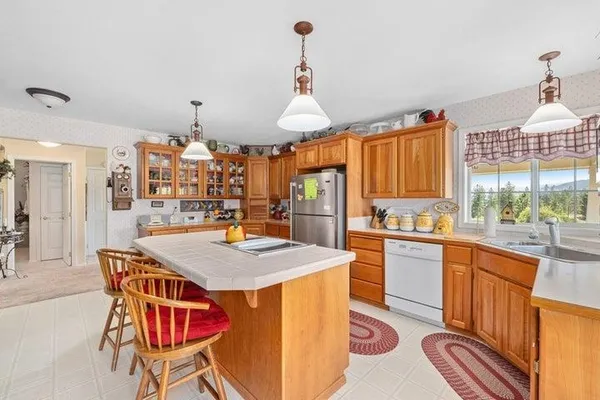 $1,000,000 | 76 Kifer Road, Kettle Falls, WA 99141