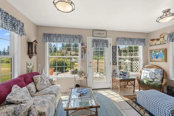 $1,000,000 | 76 Kifer Road, Kettle Falls, WA 99141