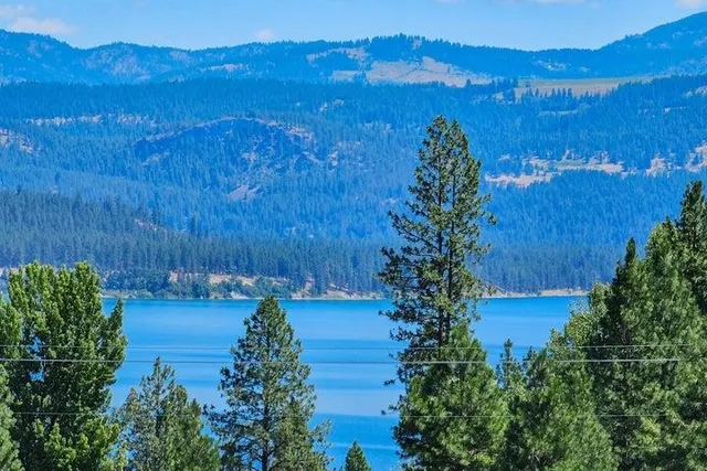 $1,000,000 | 76 Kifer Road, Kettle Falls, WA 99141