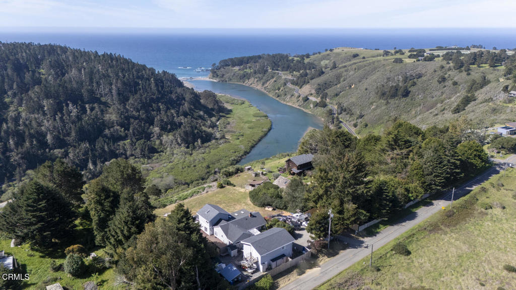 32751 Navarro Ridge Road Albion, CA 95410 - Photo 2 of 57 a view of a city