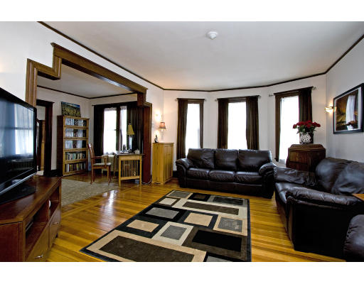 32 Rindge Avenue Lexington, MA 02420 - Photo 4 of 21 Gallery Image 4