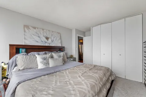 $280,000 | 30 East Huron Street, Unit 5306, Chicago, IL 60611