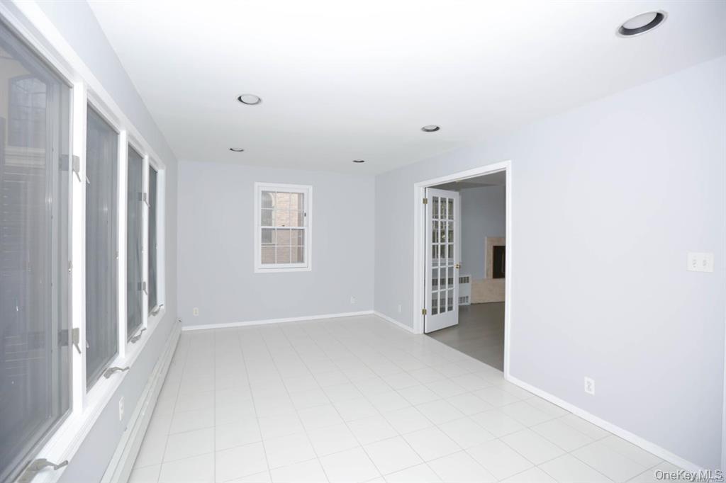 187-14 Aberdeen Road Queens, NY 11432 - Photo 10 of 20