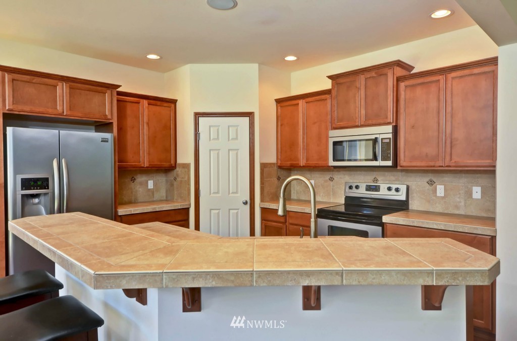 22931 42nd Drive Southeast Bothell, WA 98021 - Photo 4 of 25