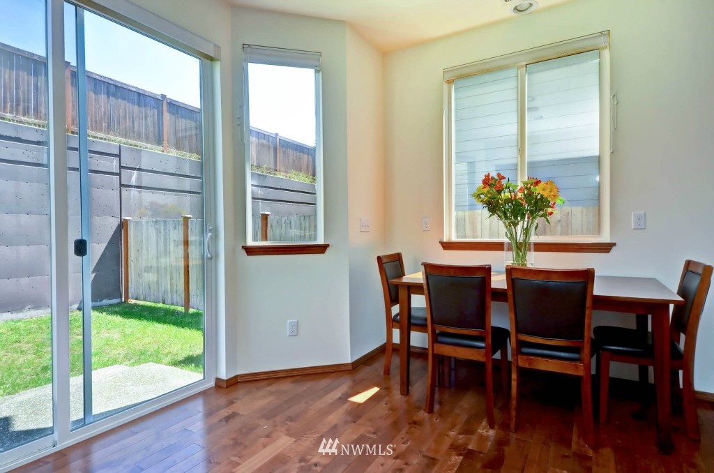 22931 42nd Drive Southeast Bothell, WA 98021 - Photo 6 of 25