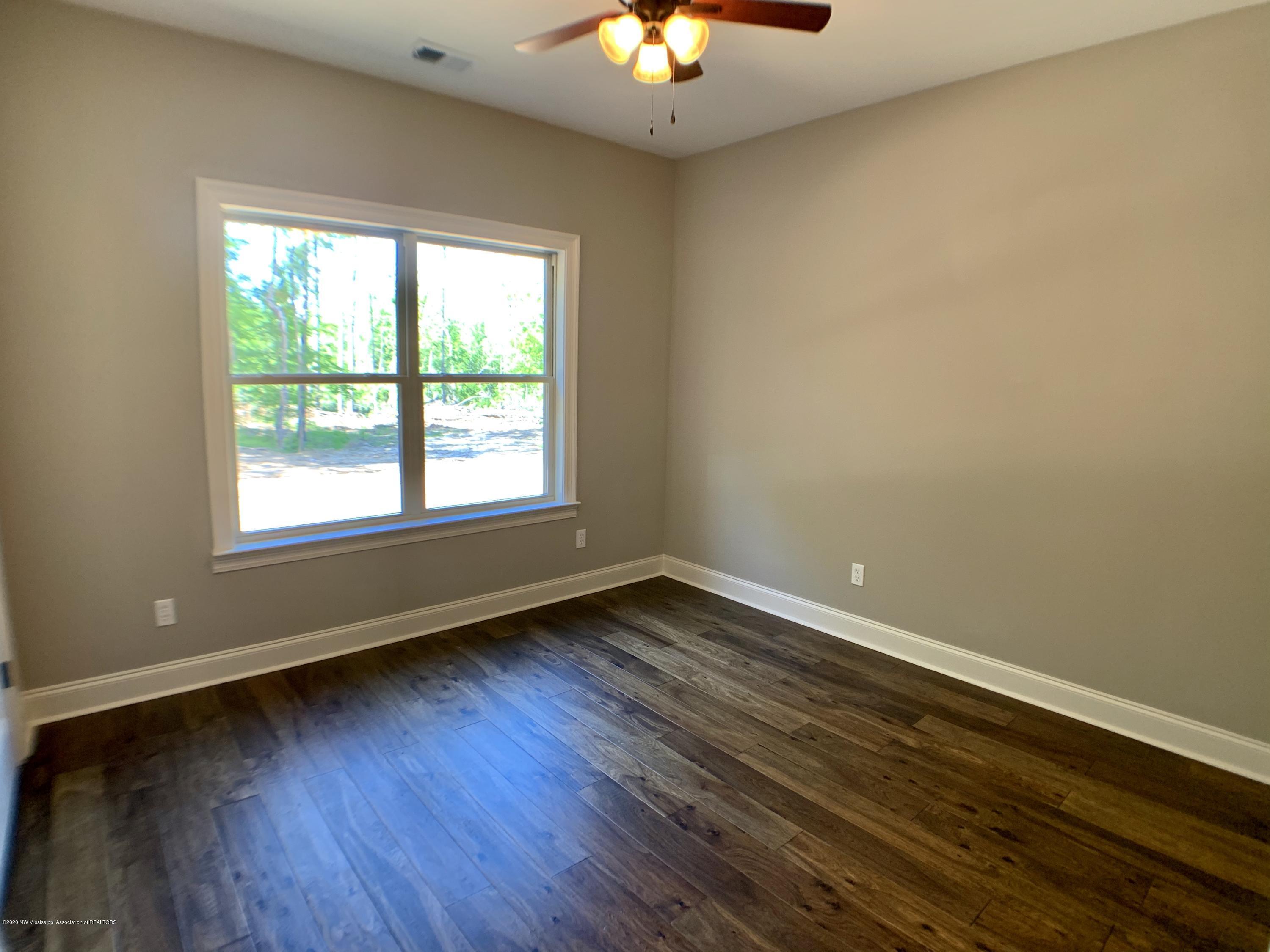 10794 Woolsey Road Olive Branch, MS 38654 - Photo 18 of 27 DE986CC2-4E97-42C7-8EAF-C67C8BC13D17