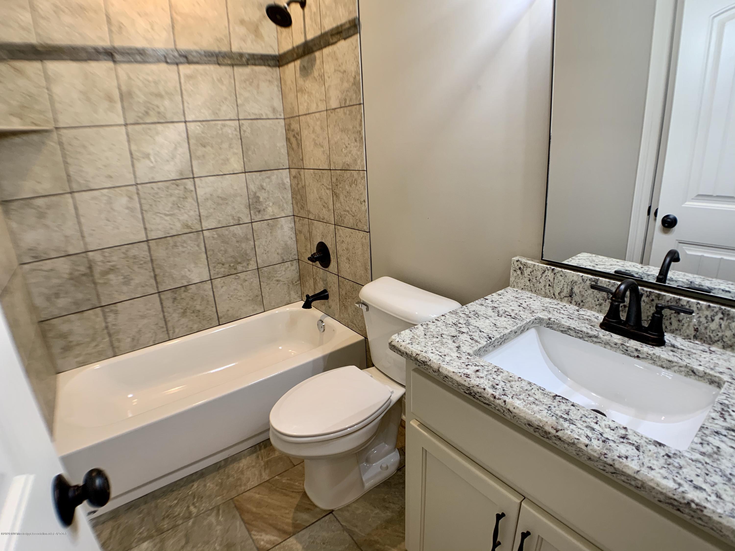 10794 Woolsey Road Olive Branch, MS 38654 - Photo 19 of 27 075282CB-F4D9-4524-B7E3-342A63EA450F
