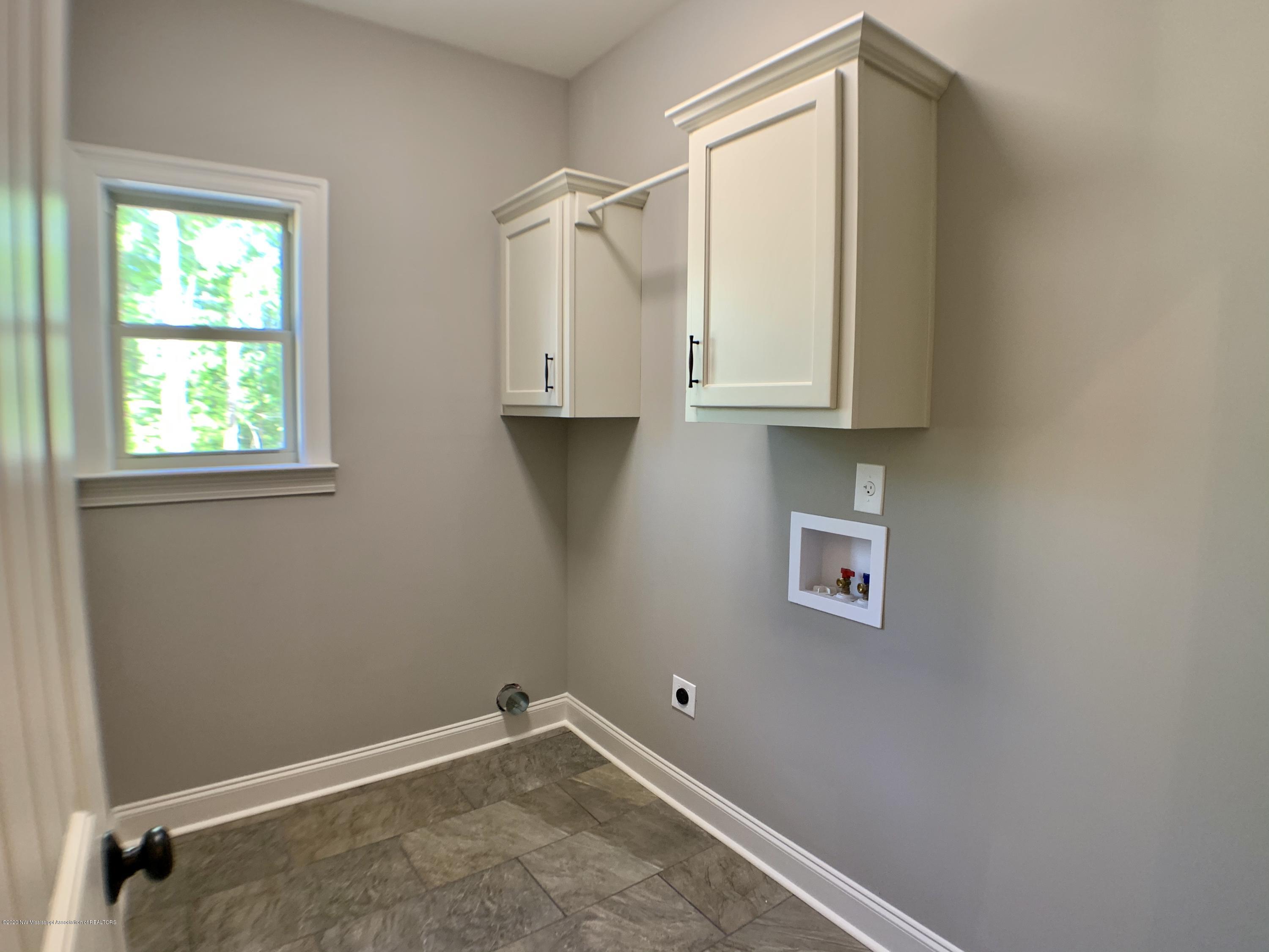 10794 Woolsey Road Olive Branch, MS 38654 - Photo 20 of 27 D233BB0E-65C2-425D-B099-79F9983FD371